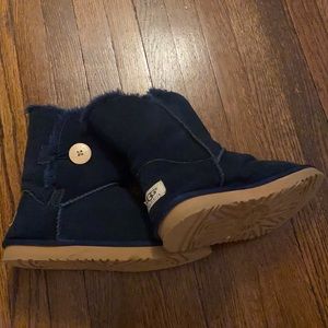 Navy Blue Ugg’s- Size 8. Never worn.